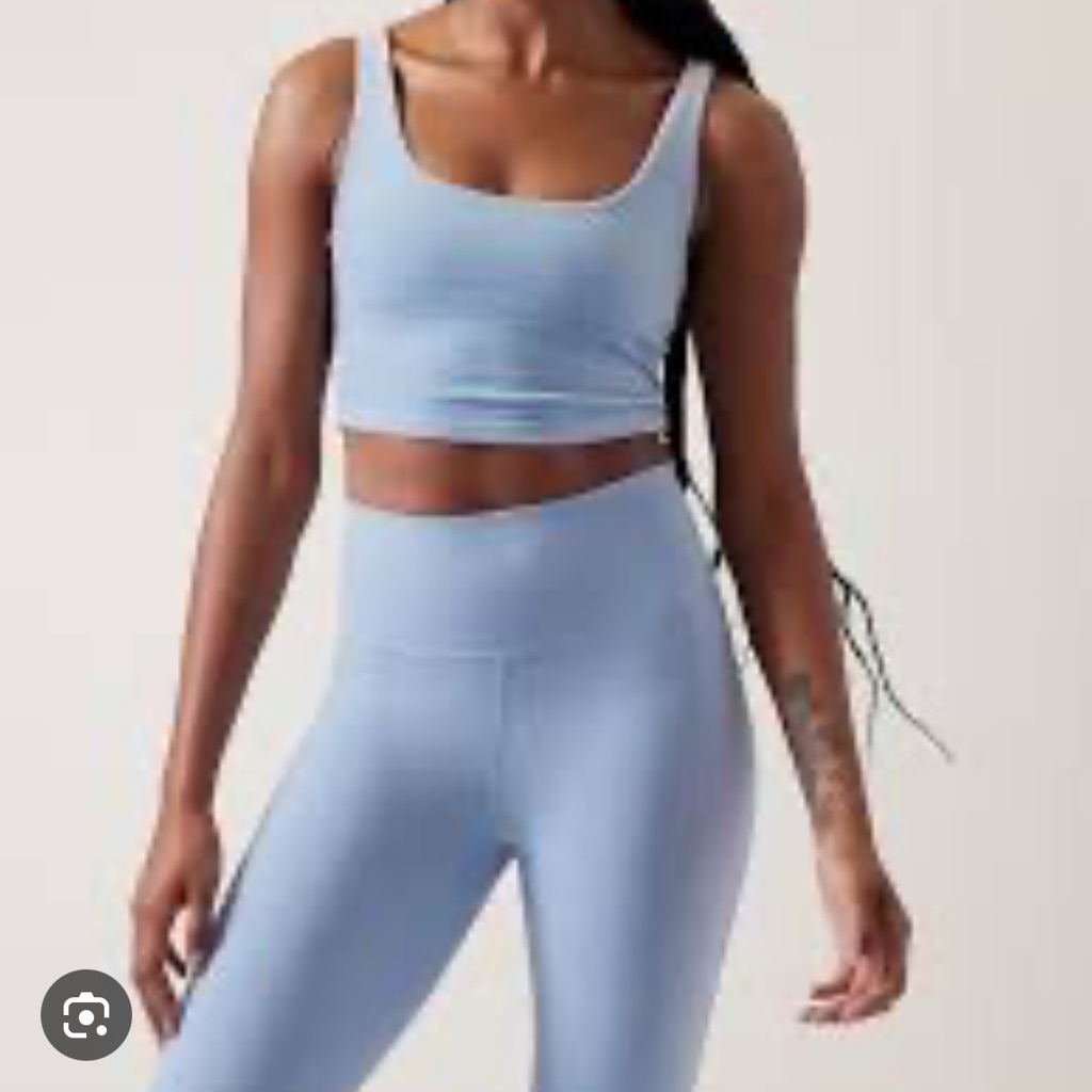 Athleta Cut Out Crop Workout Top
